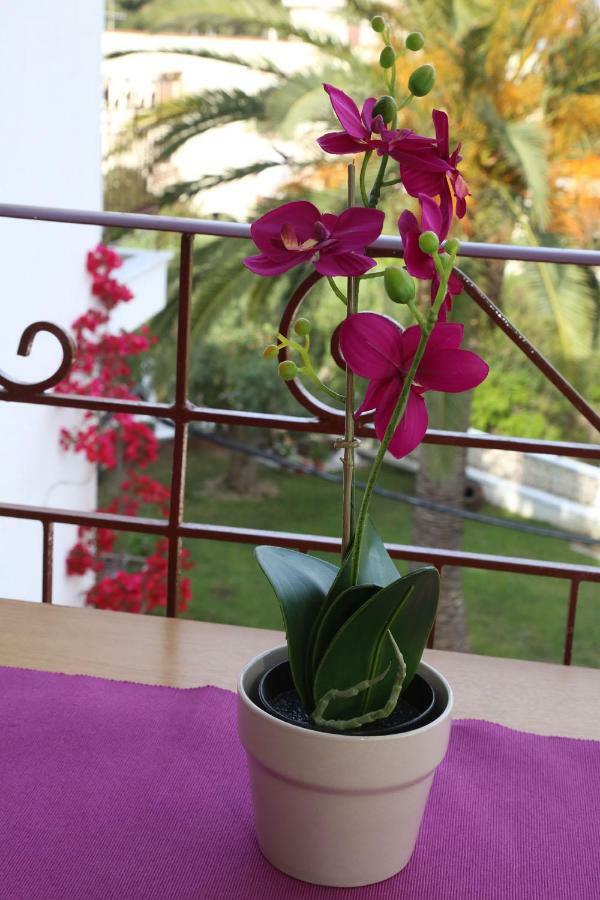 Kastoria Hotel Apartments Hanioti Luaran gambar